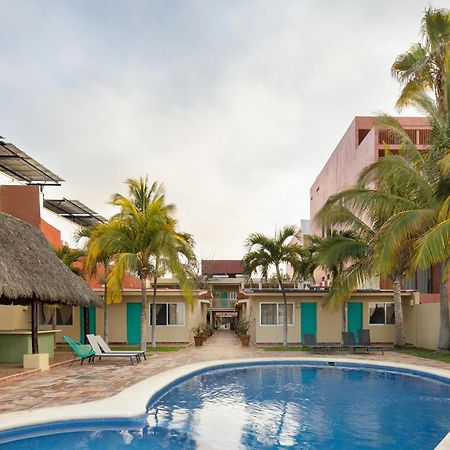 Bungalows Las Arenas San Patricio Melaque Exteriér fotografie