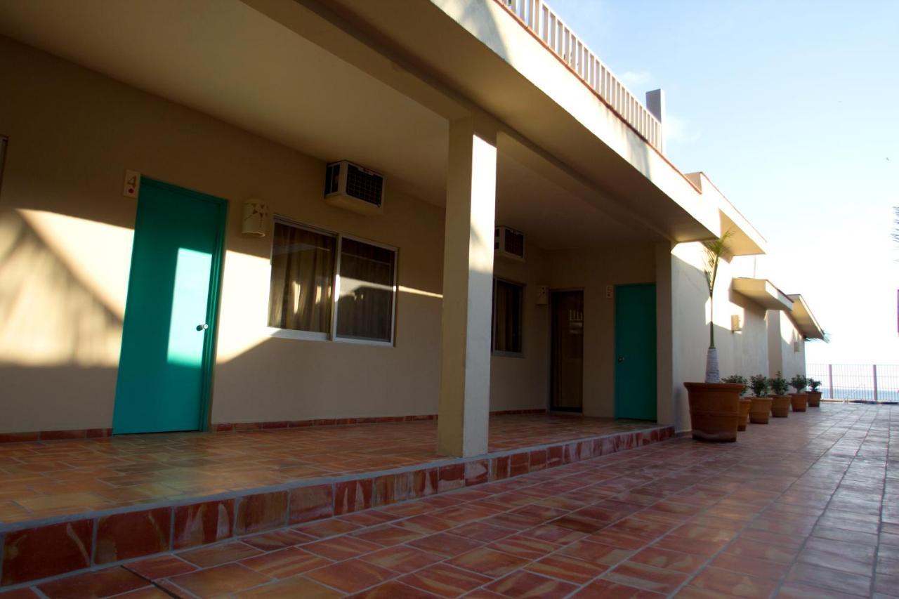 Bungalows Las Arenas San Patricio Melaque Exteriér fotografie