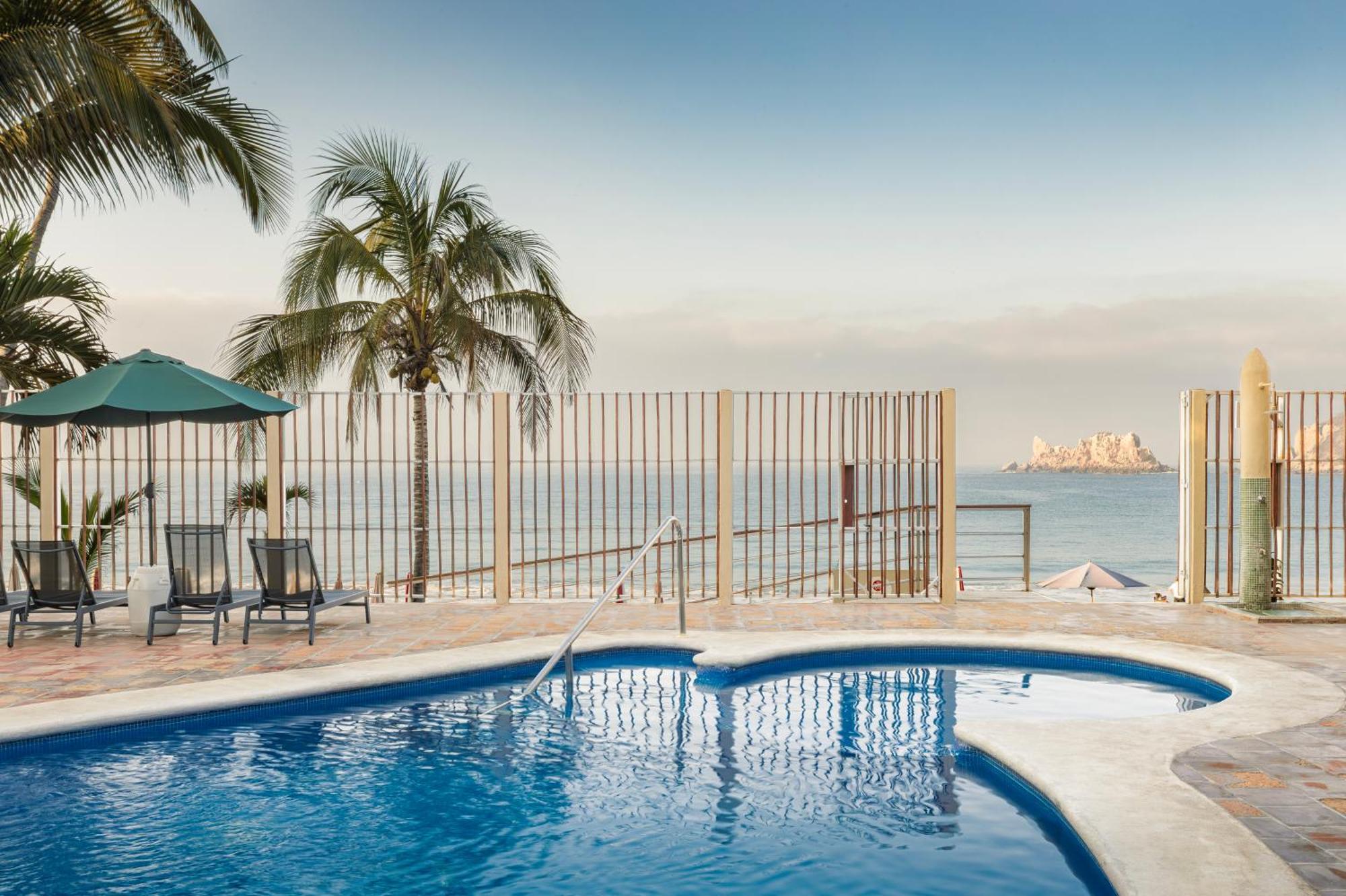 Bungalows Las Arenas San Patricio Melaque Exteriér fotografie